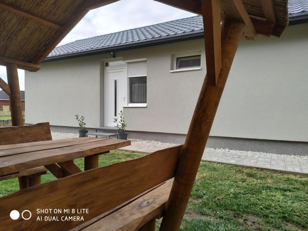 Sueni Apartman Ordacsehi Екстериор снимка
