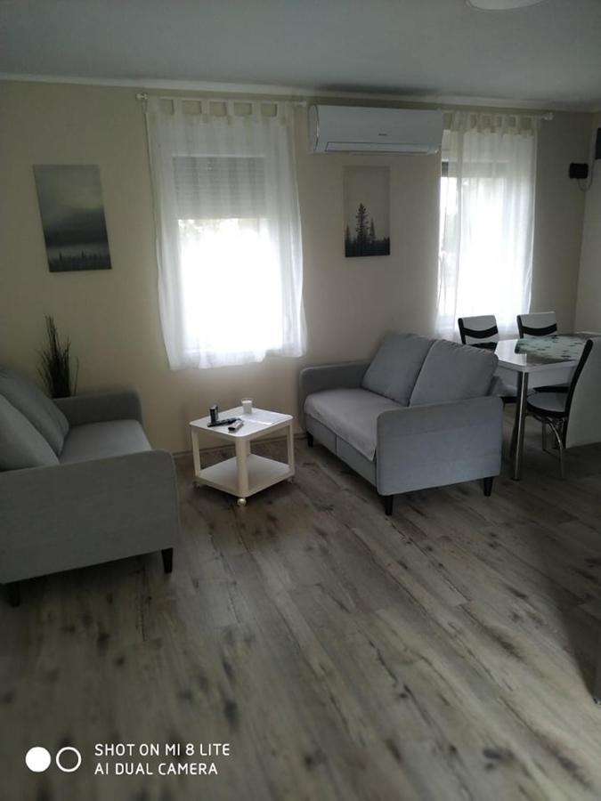 Sueni Apartman Ordacsehi Екстериор снимка