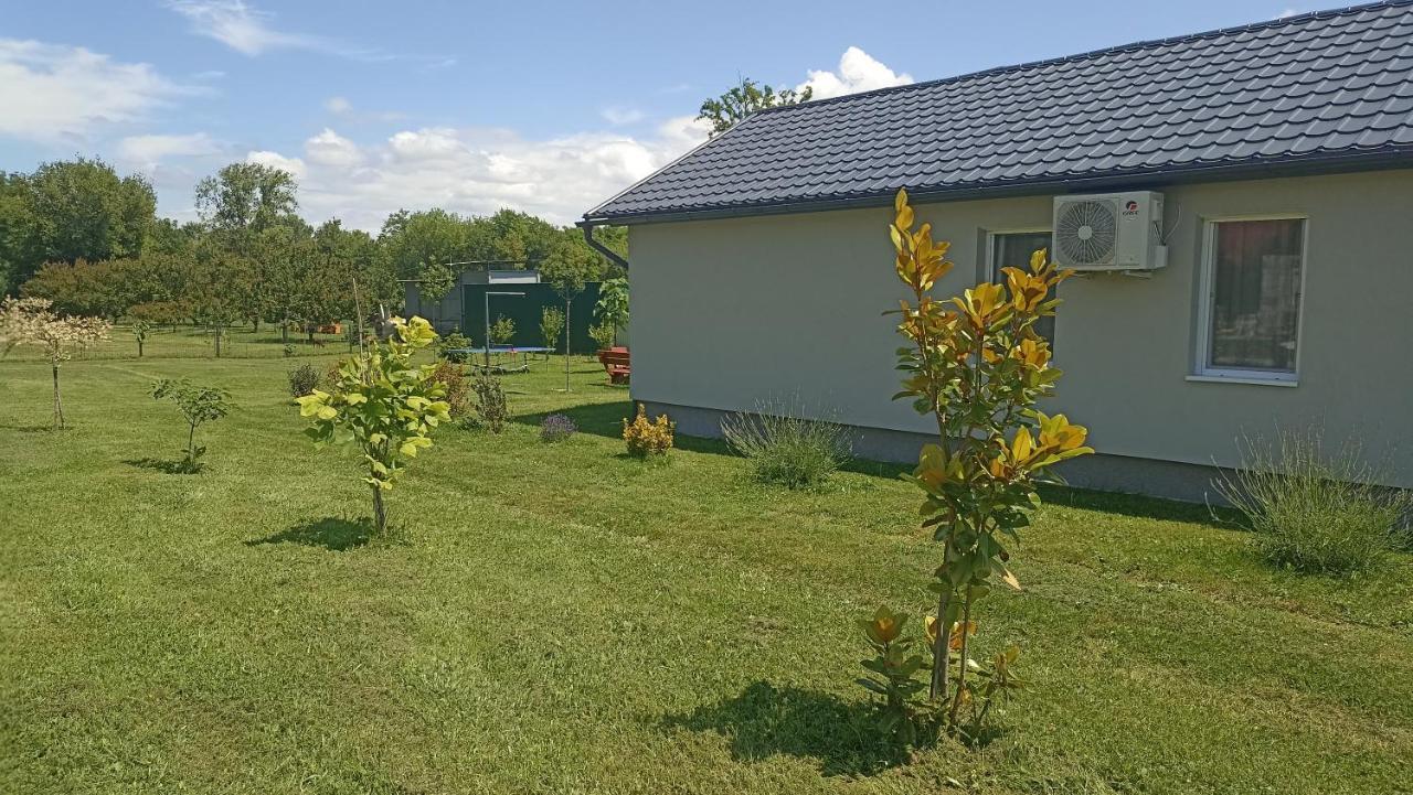 Sueni Apartman Ordacsehi Екстериор снимка